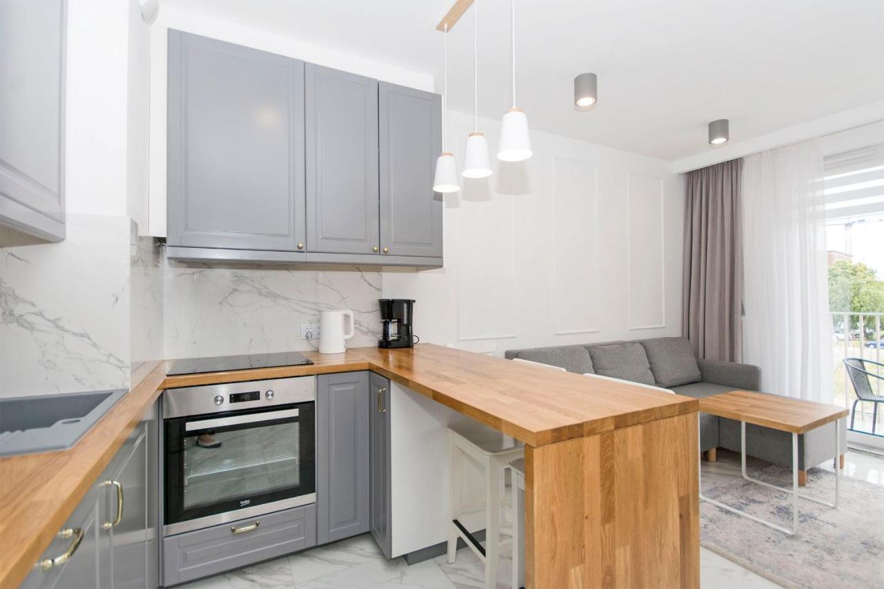 City Center - Walowa I Popieluszki By Apartmore Gdańsk Exterior foto